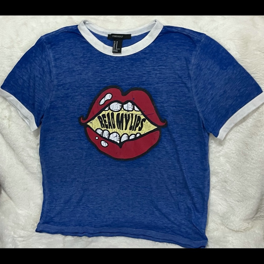 Forever 21 Tshirt
